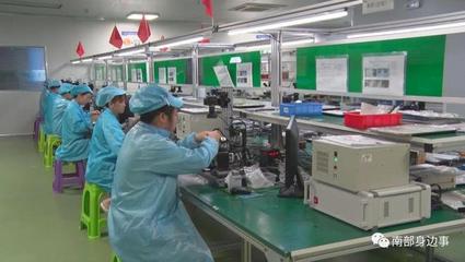 戰(zhàn)高溫 斗酷暑:南部各工業(yè)企業(yè)鉚足干勁促生產(chǎn)